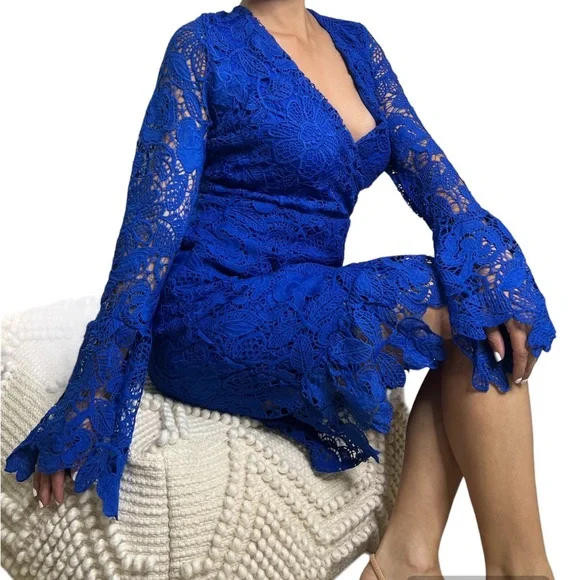 MISSGUIDED women’s crochet lace long sleeve blue midi dress size 4 Nwt - Picture 8 of 9